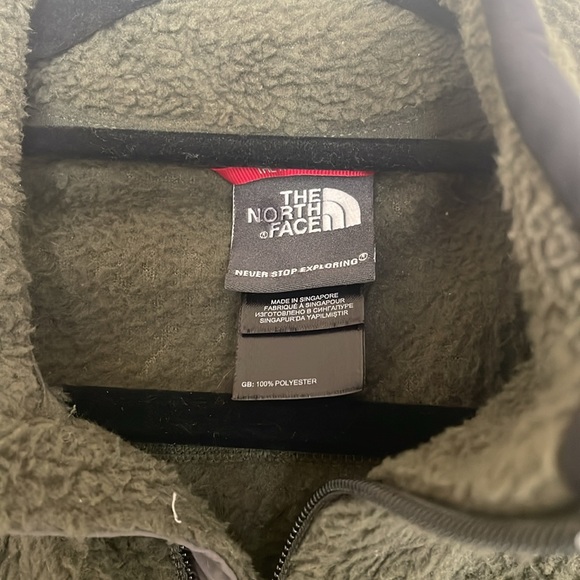 Green The North Face fleece - Picture 2 of 6